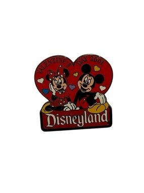 VTG LE Disneyland Valentine's Day 2001 Mickey & Minnie Pin